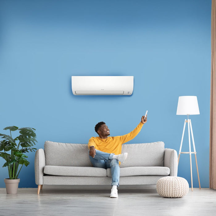 Daikin - 9,000 BTU - Oterra Series Wall Mount Mini Split Heat Pump System - SEER2 20 - 115V - R32